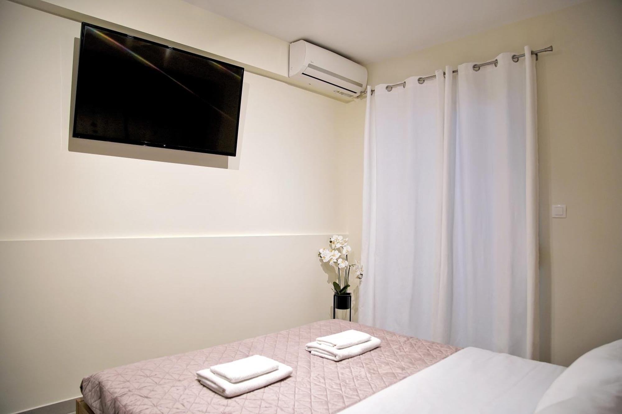 Attiki Sunshine Apartment With Terrace Vipgreece 雅典 外观 照片